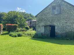 Superb Bearnaise Property and Maison d'Hotes in the rolling foothills of the Pyrenees. 